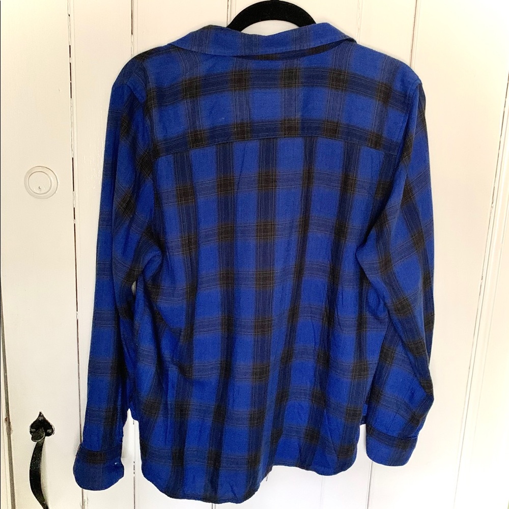 American Eagle Lightweight Button Down Flannel - image 2